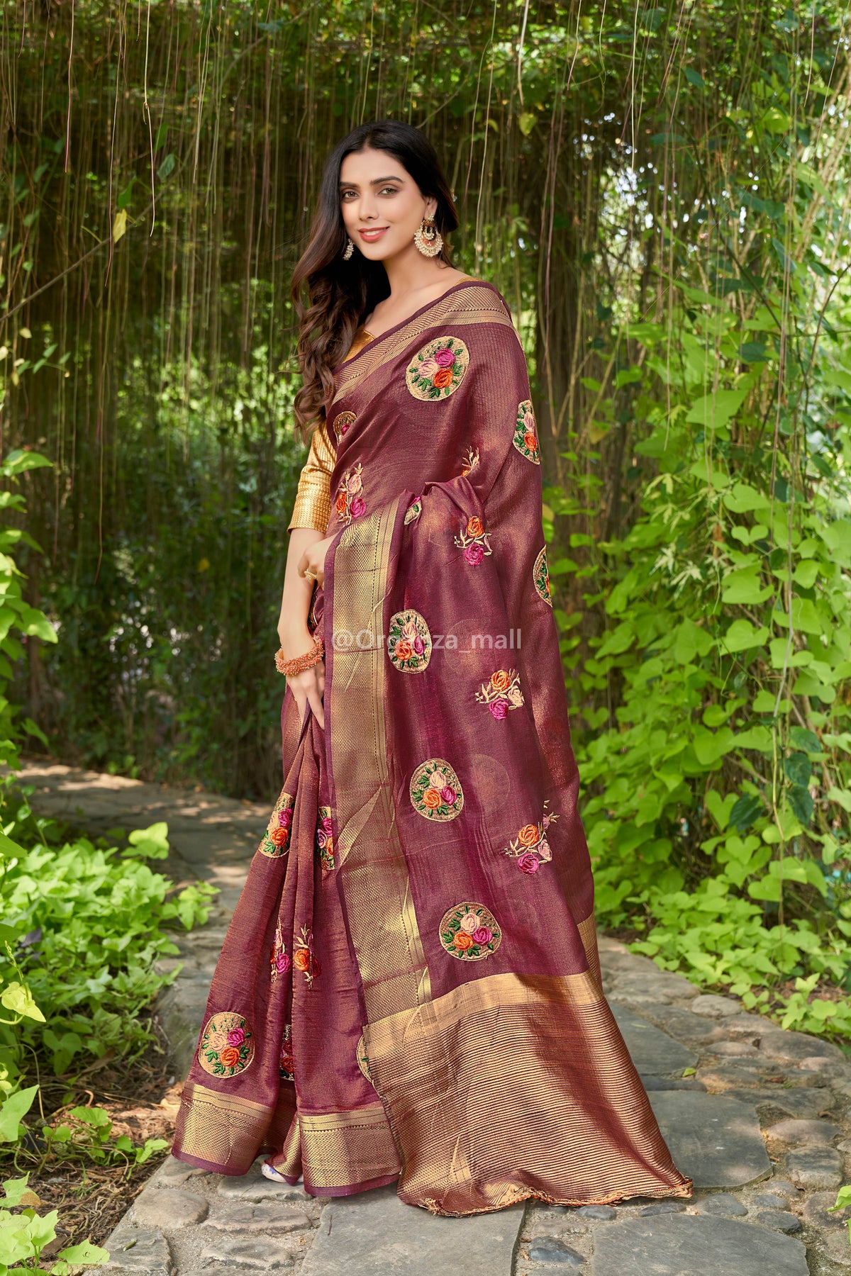 Maroon blouse | Saree blouse designs latest, Fashionable saree blouse  designs, Saree designs