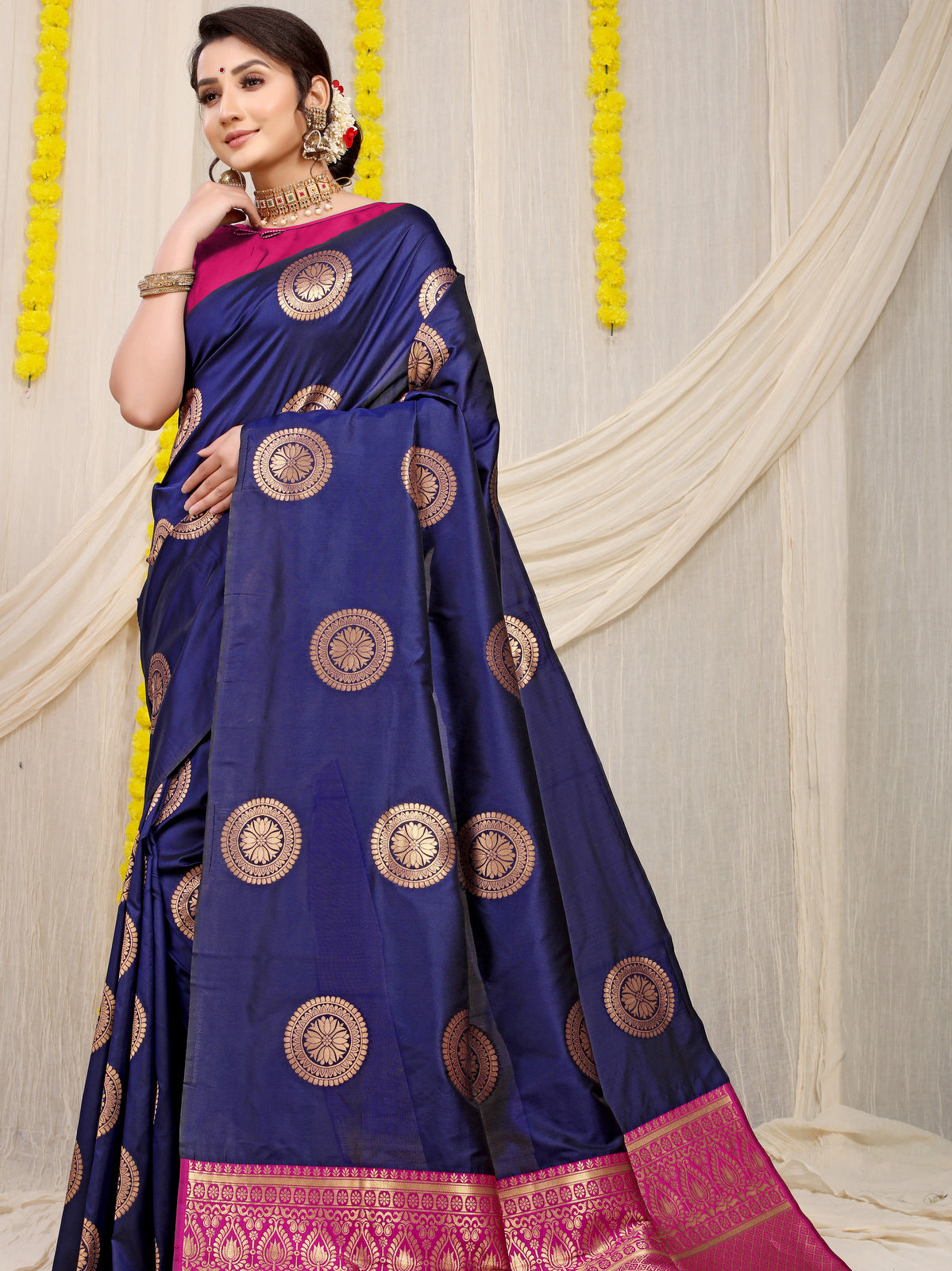 Golden Chakra Navy Blue Golden Zari Worked heavy Banrasi Saree ...