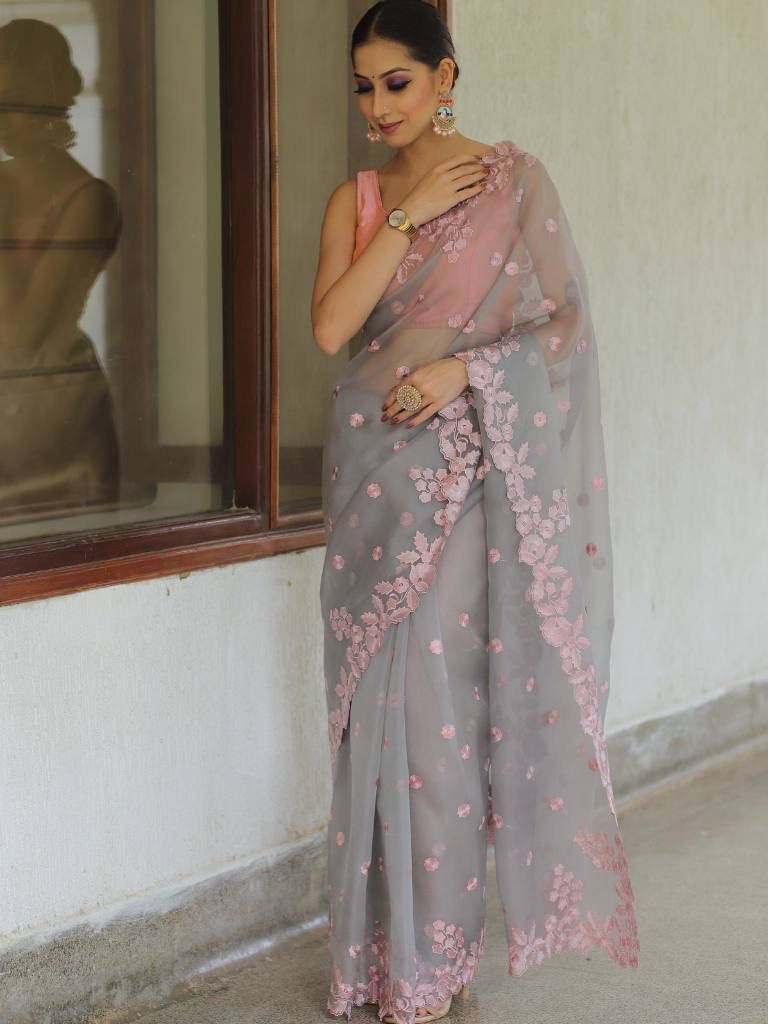 Stately Grey Pure Organza Saree With Viscose Thread Work