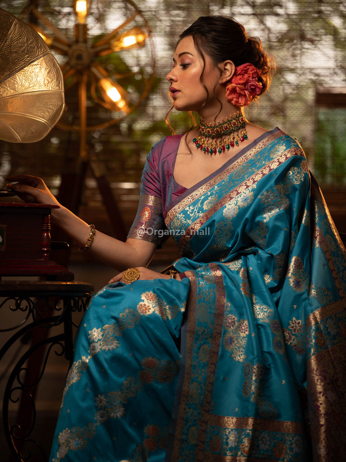 Buy Blue Sarees From Our Latest Collection At Best Prices & Offers