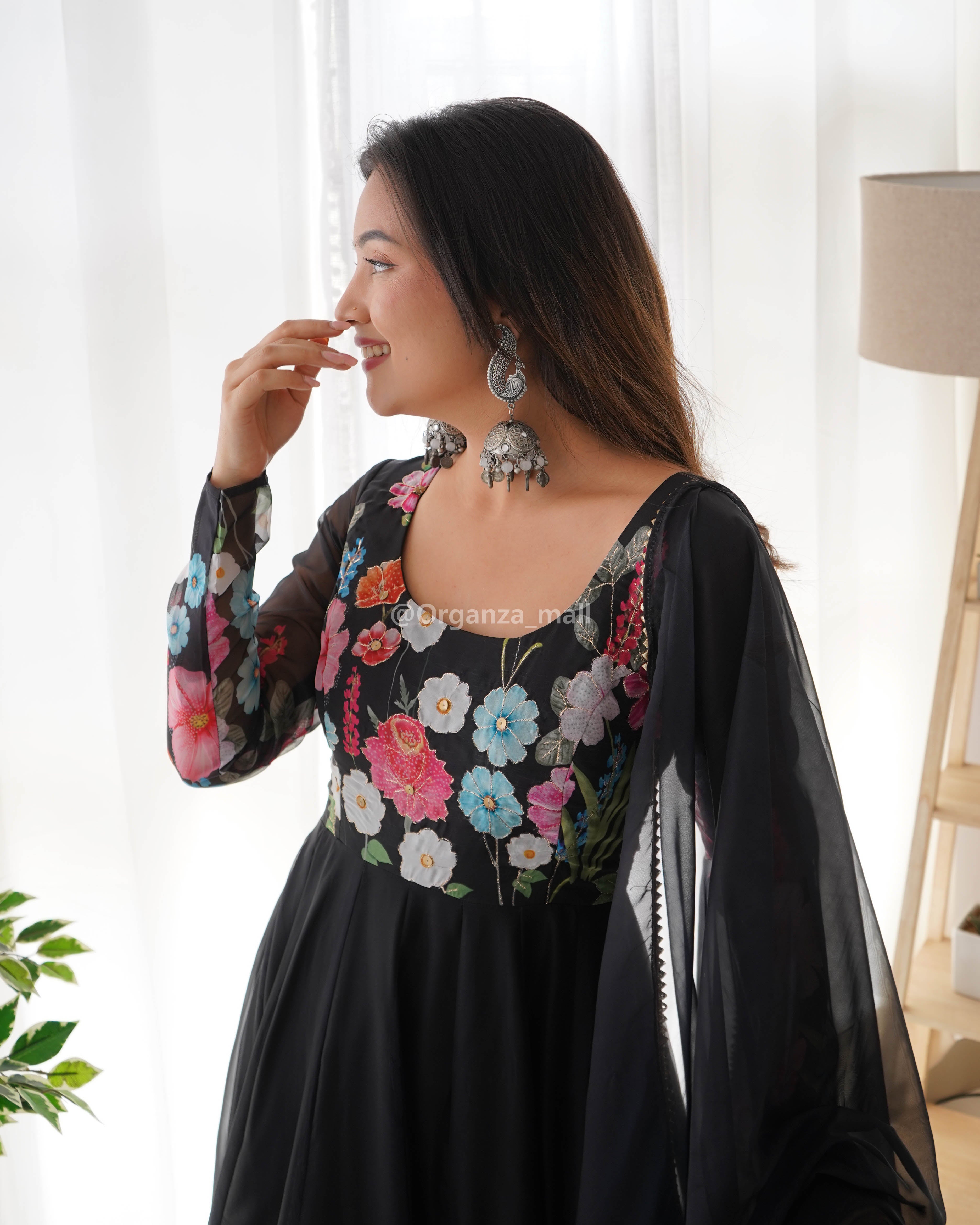Black Color Wonderful Party Wear Georgette Full Stitched Designer Anarkali  Suit - Fashion Mantra