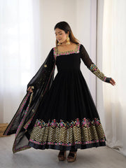 Where Floral Embroidery Meets The Black Dream Anarkali