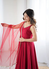 The Classic Noir Maroon Edit