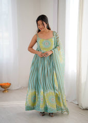 When comfort meets dreamy pastel glam