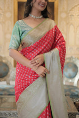 Monarchial Red Jaal Zari Worked Kanjivaram Silk Saree