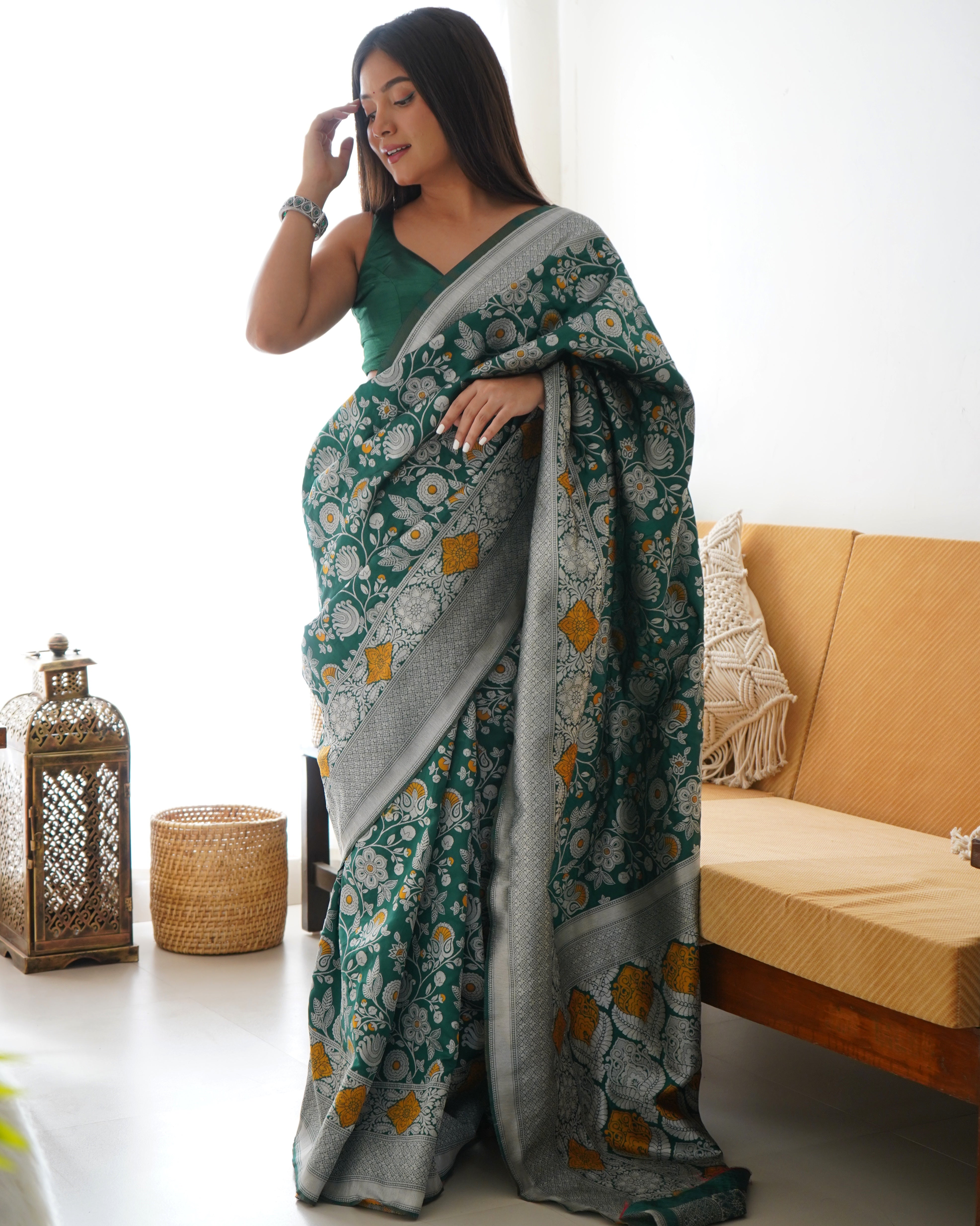 Buy online Linen Silk Saree with Silver Zari Woven border And Rich Pallu-  Teal-AF558