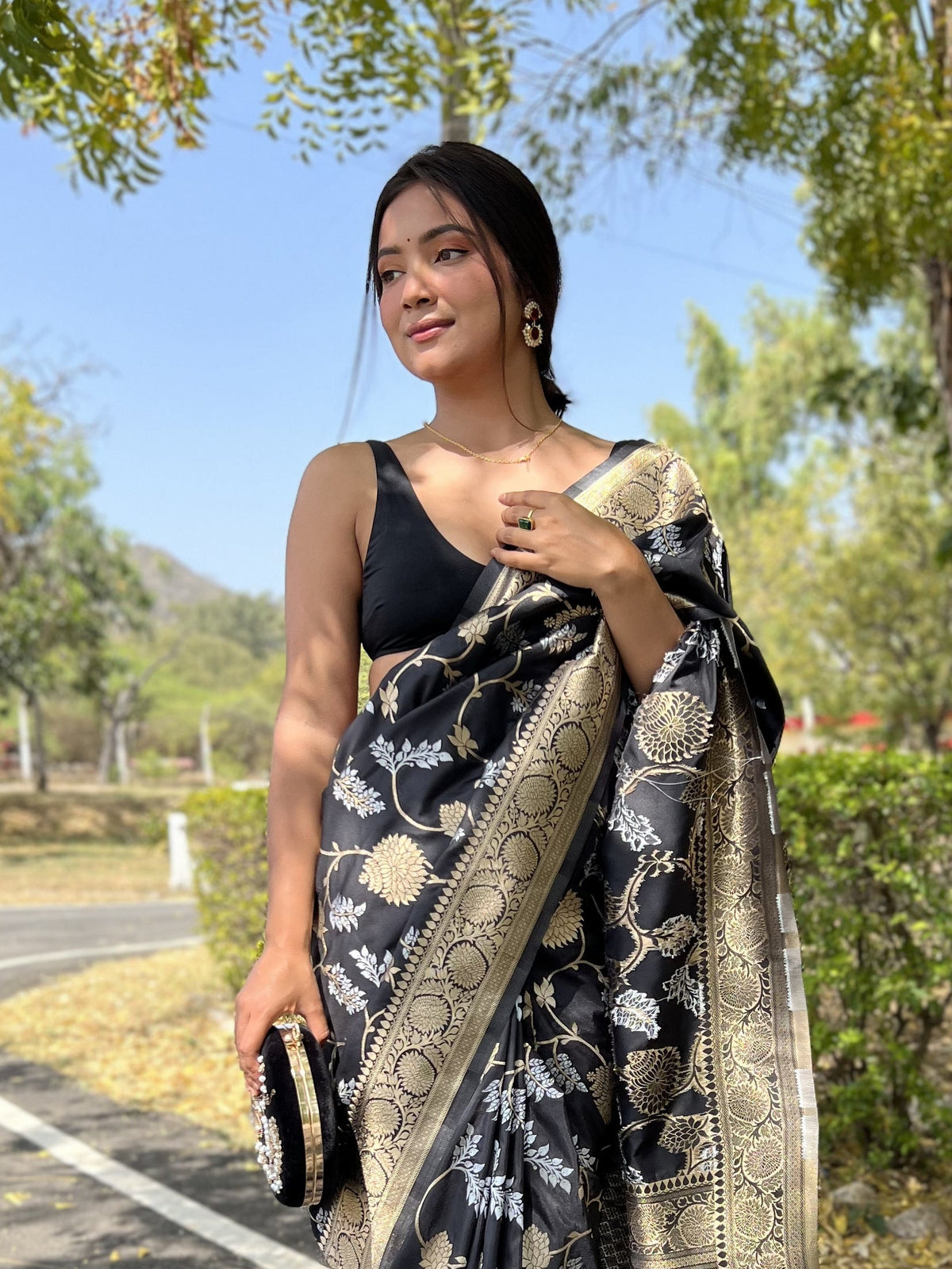 Buy Latest Molten Gold Tissue Silk Saree Online | Mirra clothing